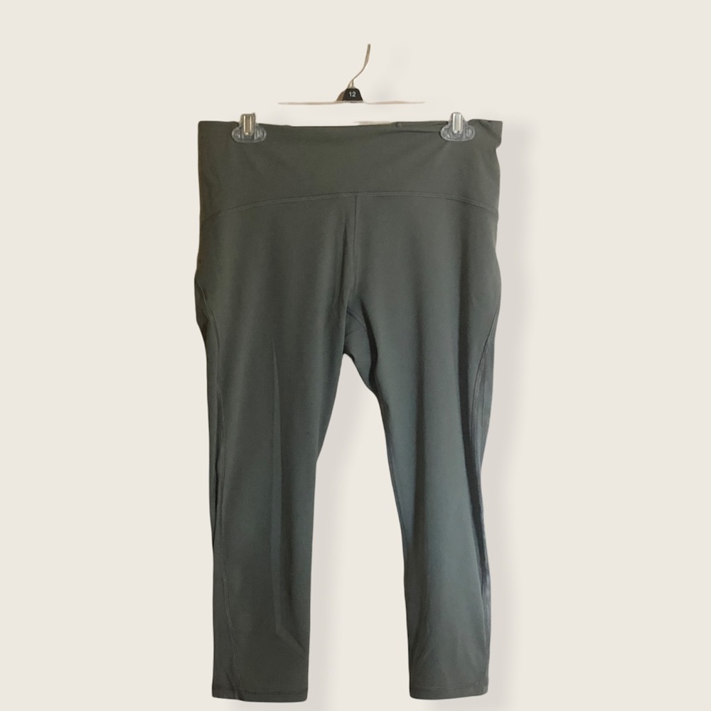 Lululemon Train Times Crop 21” Gray Sage NWOT